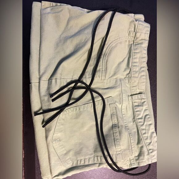 Multi purpose green denim waist bag with front, side and back pockets - Picture 5 of 12